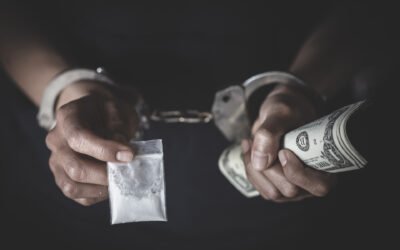 OREGON REINSTATES CRIMINAL PENALTIES FOR DRUGS